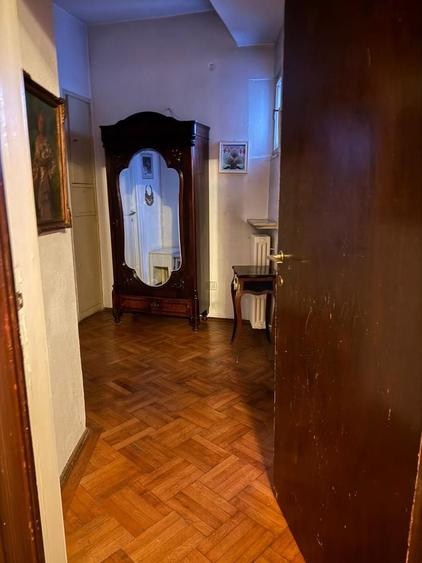 Apartament cu 3 camere decomandat în Batistei