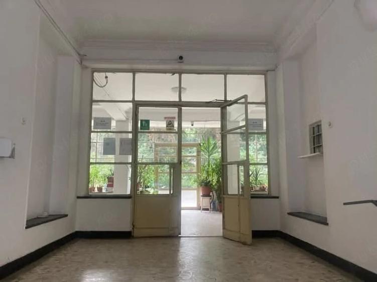 Garsonieră decomandată în Kogălniceanu