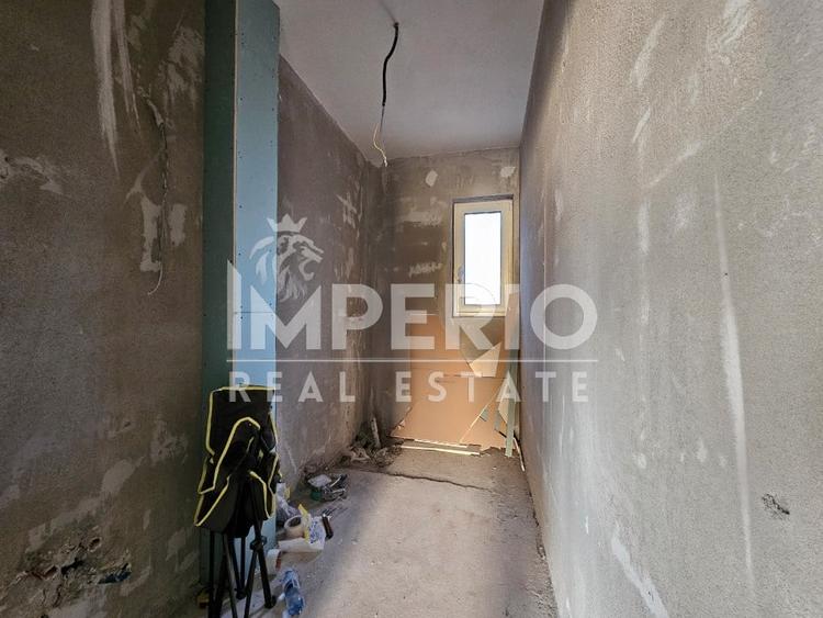 Casă individuală cu 5 camere cu Canalizare în Dezmir