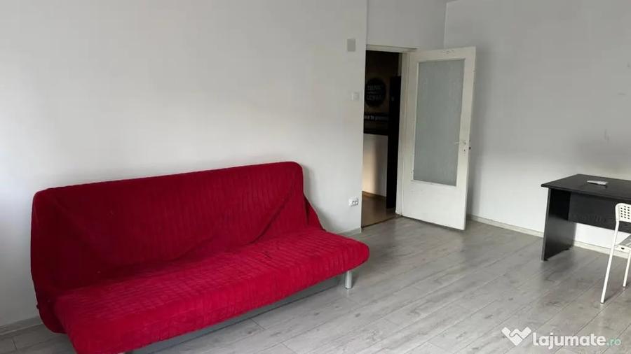 Apartament cu 2 camere decomandat în Lujerului