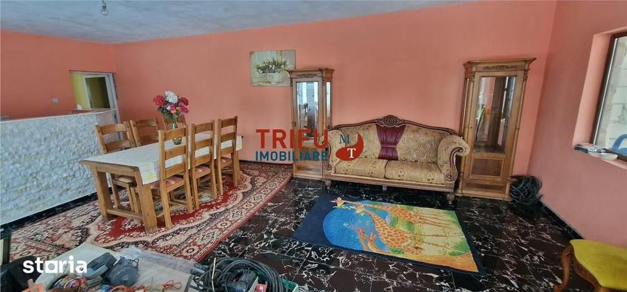 Casă cu 4 camere cu Teren 1000 Mp în Ighiu
