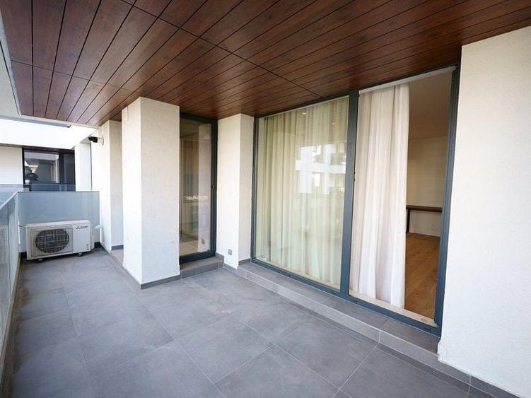 Apartament cu 2 camere decomandat, mobilat în Aviației