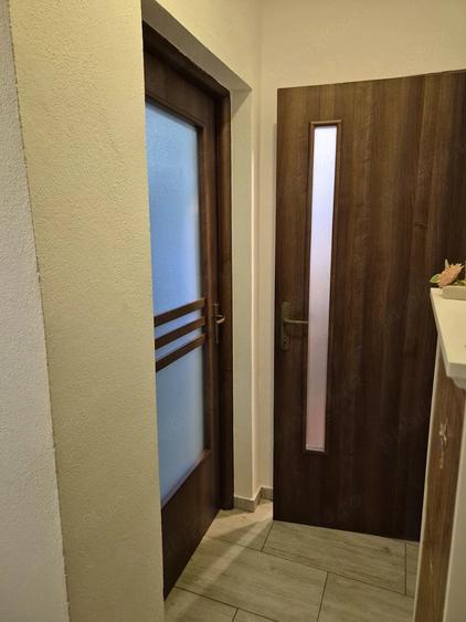Vand urgent ! Apartament cu 2 camere confort 1 decomandat bloc de caramida - 6