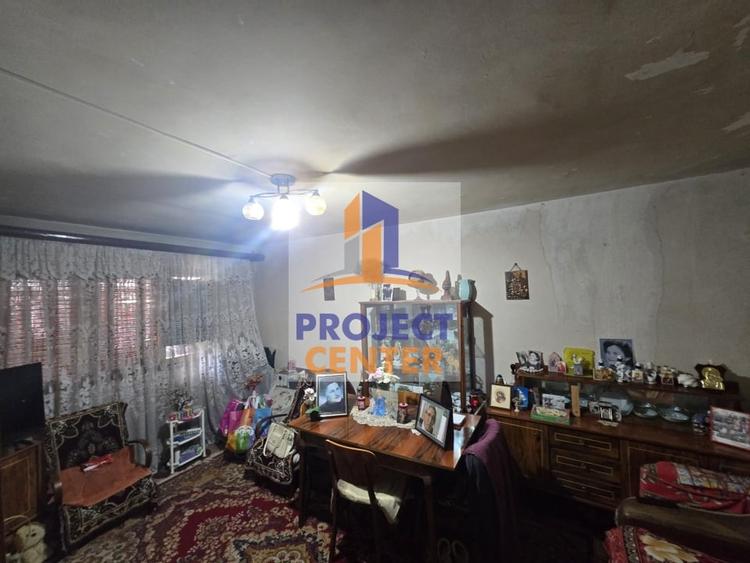 Apartament cu 4 camere decomandat în Ultracentral