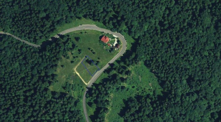 Teren Construcții intravilan de 1000 mp, în Vlădeț - Trei Brazi