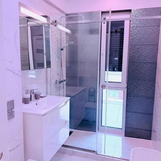 Apartament cu 3 camere, mobilat în Pipera