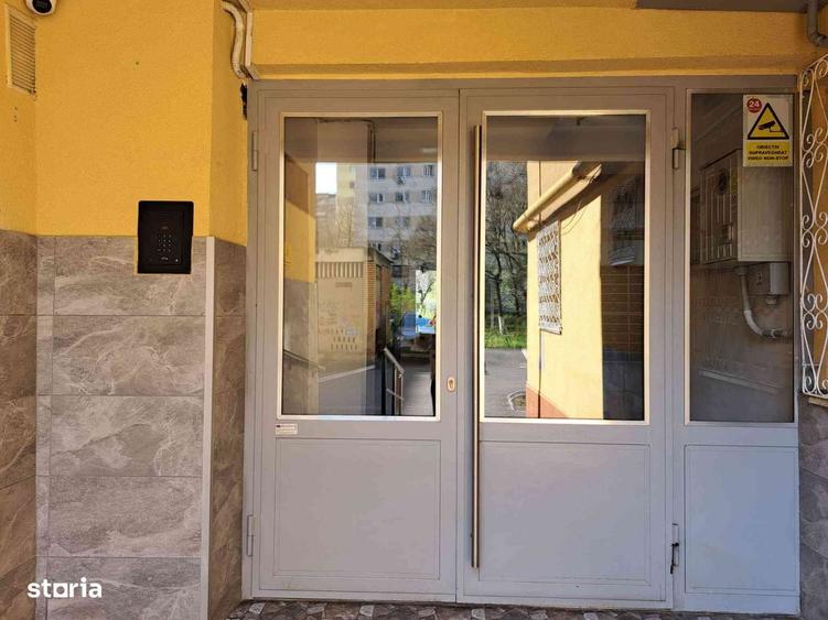 Apartament cu 2 camere decomandat în Drumul Taberei