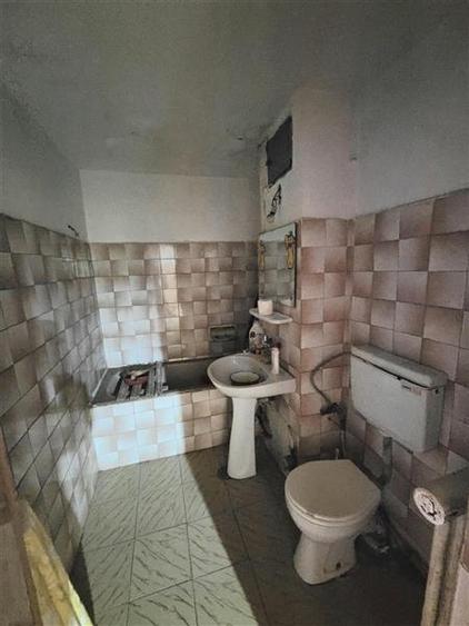 Apartament cu 3 camere decomandat în Inel II