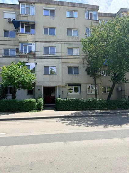 Apartament cu 2 camere decomandat în Exterior Vest
