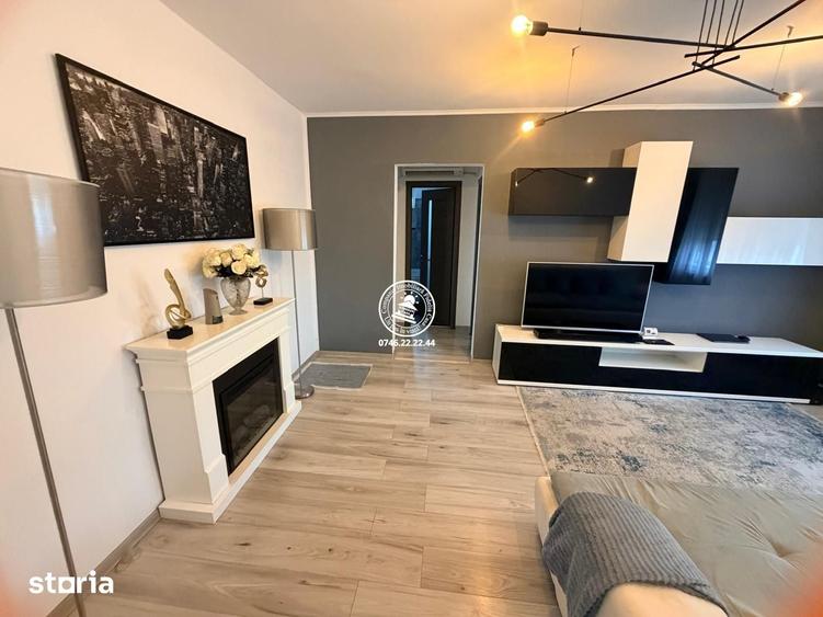 Apartament cu 3 camere decomandat în Alexandru cel Bun