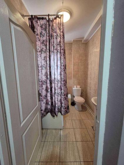 Apartament cu 2 camere în 1 Decembrie
