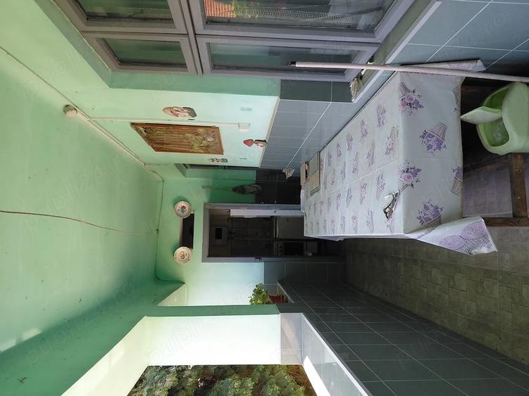 Casă cu 3 camere cu Teren 2224 Mp în Borș
