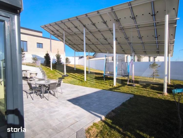 Casă cu Teren 1145 Mp în Cârcea