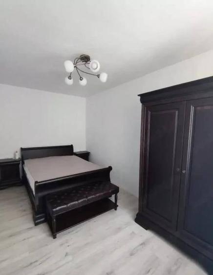Apartament 3 camere 55mp, balcon 3mp, parcare, Plaja Grigorescu - 2