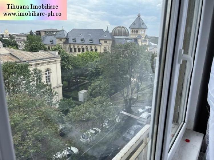 Apartament cu 2 camere semidecomandat în Ultracentral