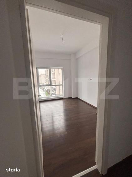 Apartament cu 3 camere în Răzvad