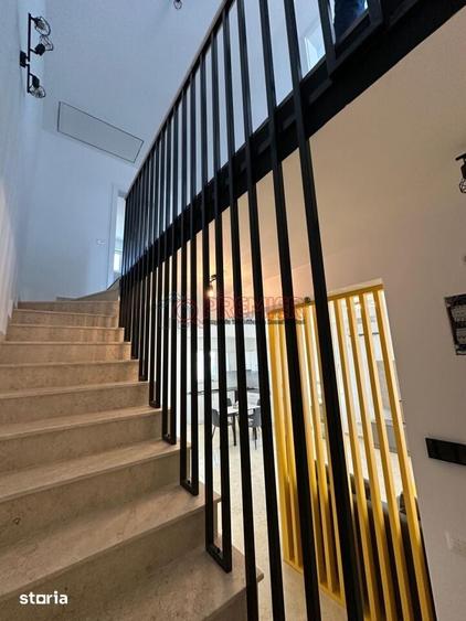 Casă cu 4 camere cu Teren 324 Mp în Vidra