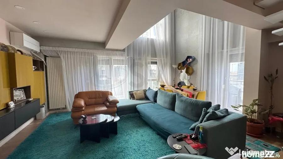 Apartament cu 3 camere decomandat în Aviației