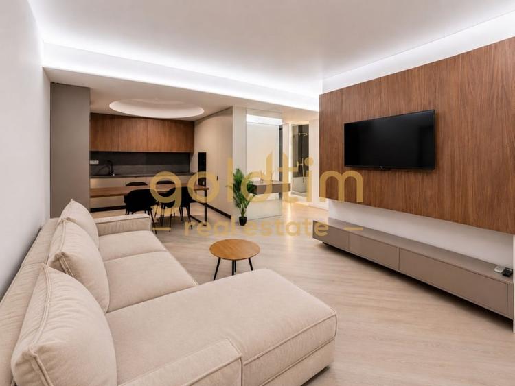 Apartament cu 3 camere decomandat, mobilat în Pipera