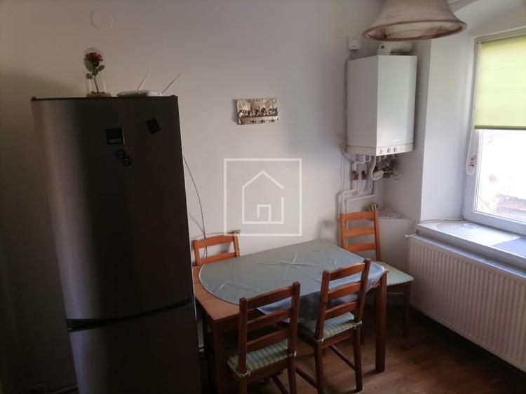 Apartament cu 2 camere decomandat, mobilat în Ultracentral