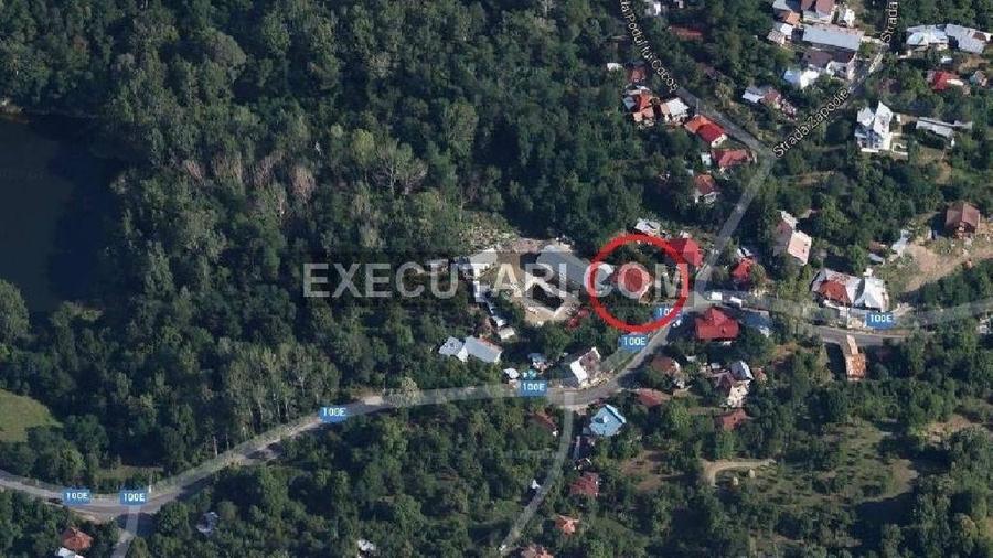Casă individuală cu 5 camere cu Teren 272 Mp în Telega
