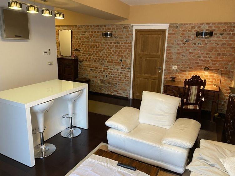 Apartament cu 2 camere semidecomandat în Medicină
