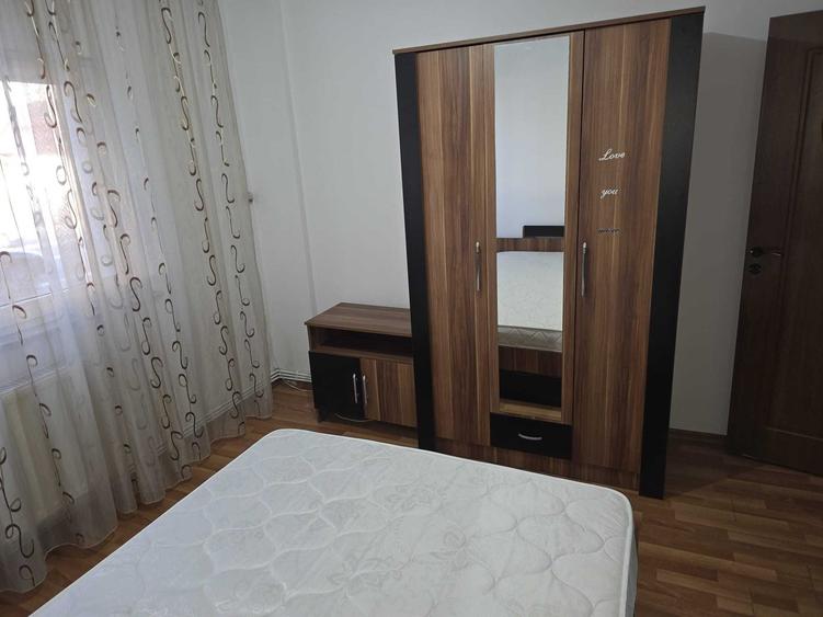 Apartament cu 2 camere decomandat în Găvana