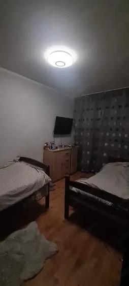 Apartament cu 3 camere decomandat în Fortuna