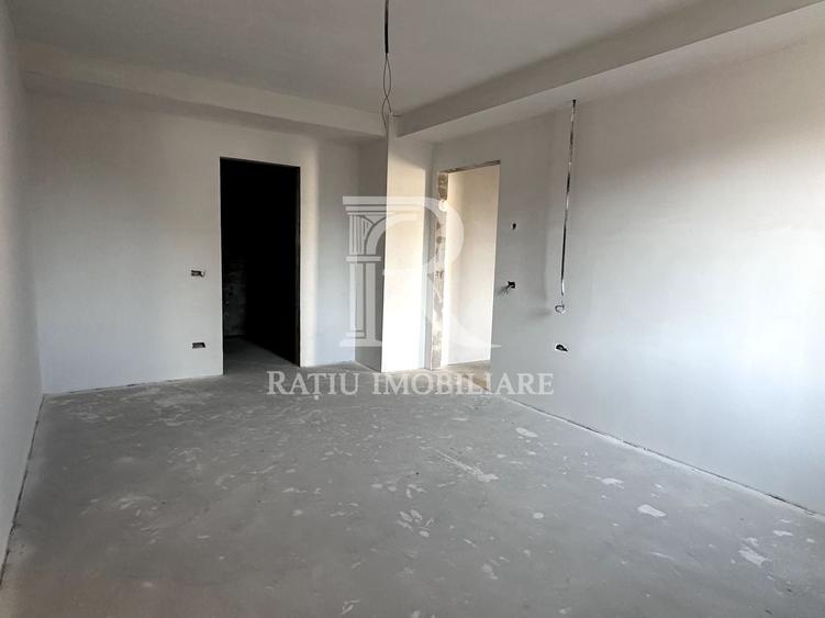 Apartament cu 3 camere decomandat în Ultracentral