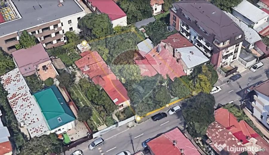 Teren de 812 mp, în 1 Mai