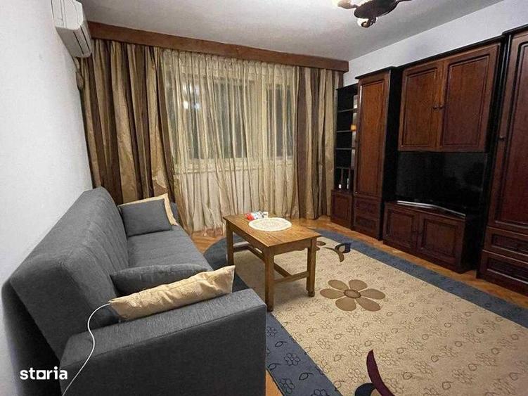 Apartament cu 3 camere semidecomandat, mobilat în Drumul Taberei