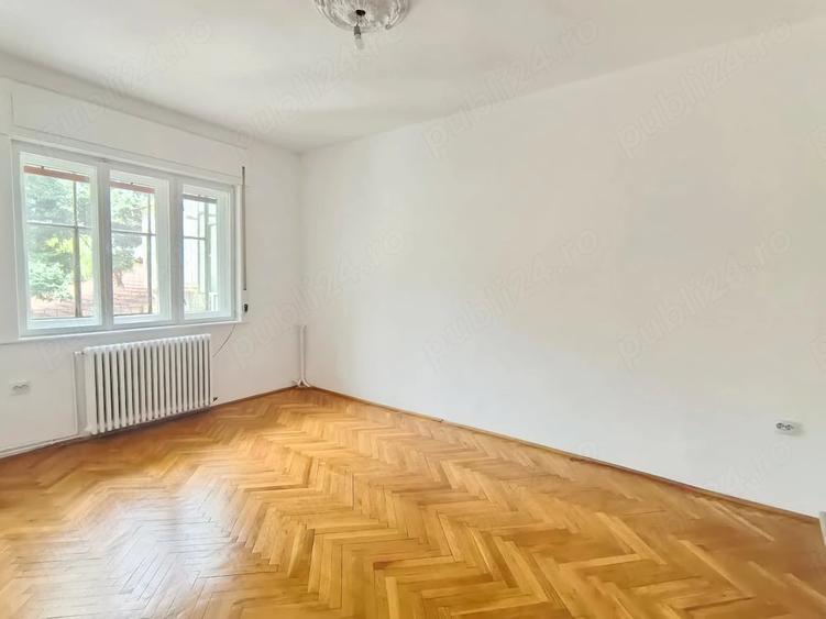Apartament cu 3 camere decomandat în Iosefin