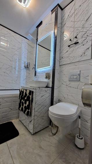 Garsonieră decomandată în Central