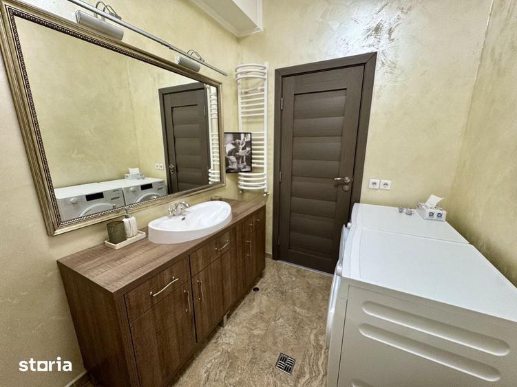 Apartament cu 3 camere decomandat în UTA