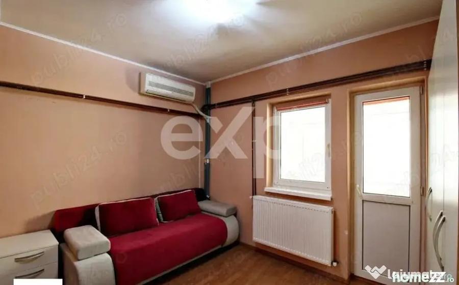 Apartament cu 3 camere decomandat în Central