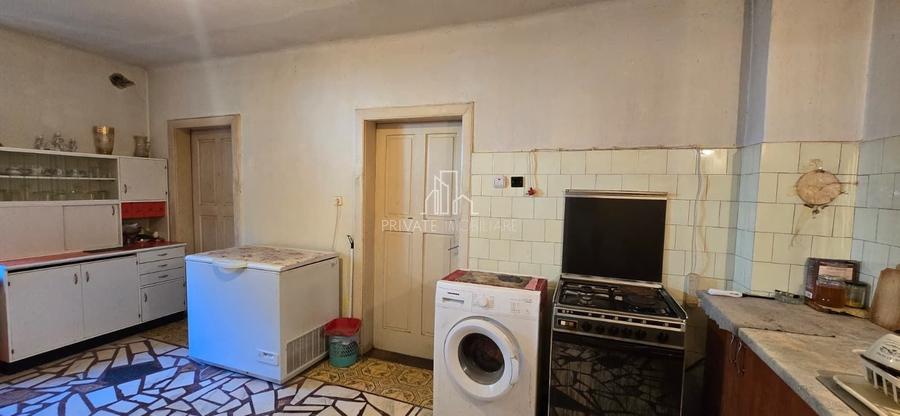 Casă individuală cu 4 camere cu Canalizare în Nord