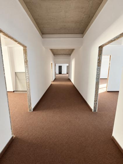 Spațiu comercial, de 150 mp, în Central