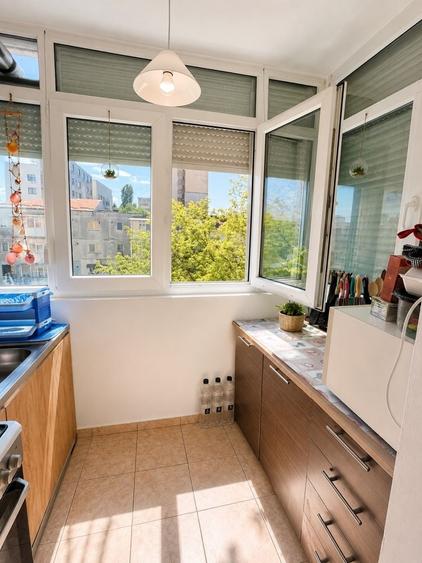 Apartament cu 2 camere decomandat în Exterior Vest