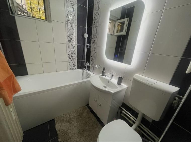 de inchiriat apartament 2 camere Piata Resita - 2