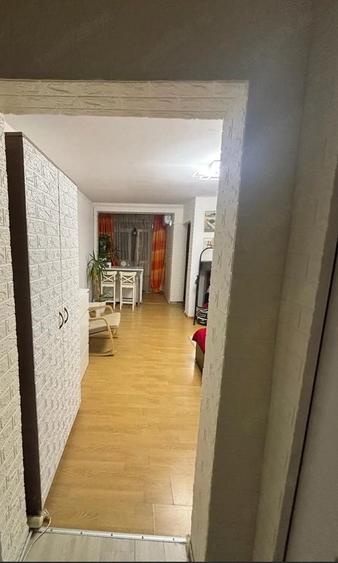 Garsonieră semidecomandată în Berceni