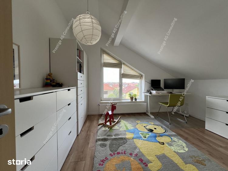 Apartament cu 3 camere în Giroc