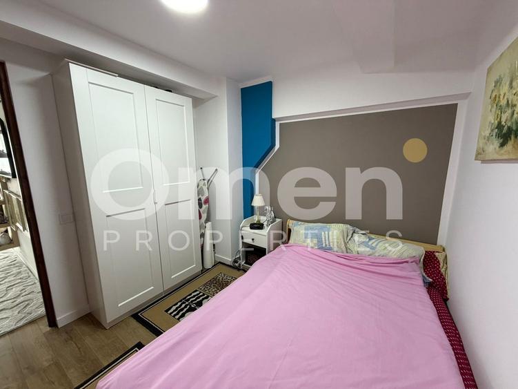 Apartament cu 3 camere semidecomandat, mobilat în Săsar