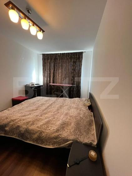Apartament cu 3 camere semidecomandat, mobilat în Florești
