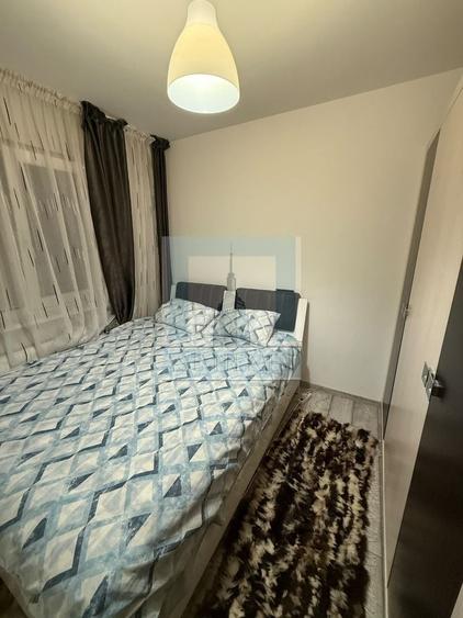 Apartament cu 2 camere semidecomandat în Centrul Civic