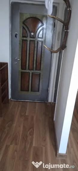 Garsonieră semidecomandată în Central