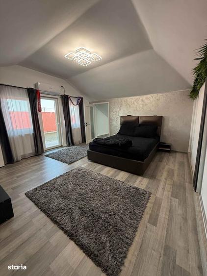 Casă cu 3 camere în Vădeni