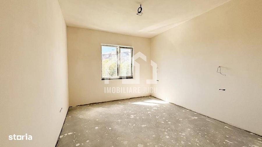 Casă cu 4 camere în Juc-Herghelie