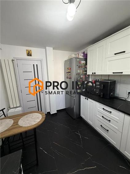 Apartament cu 2 camere semidecomandat, mobilat în Unirii Sud