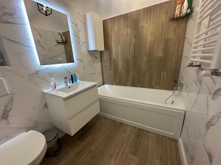 Apartament cu 3 camere decomandat, mobilat în Theodor Pallady