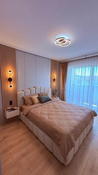 Apartament cu 3 camere semidecomandat în Florești